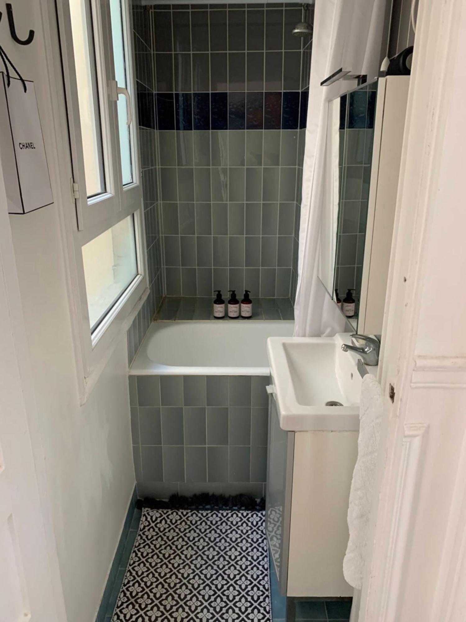 Appartement Elegant Near The Eiffel Tower And Invalides Parijs